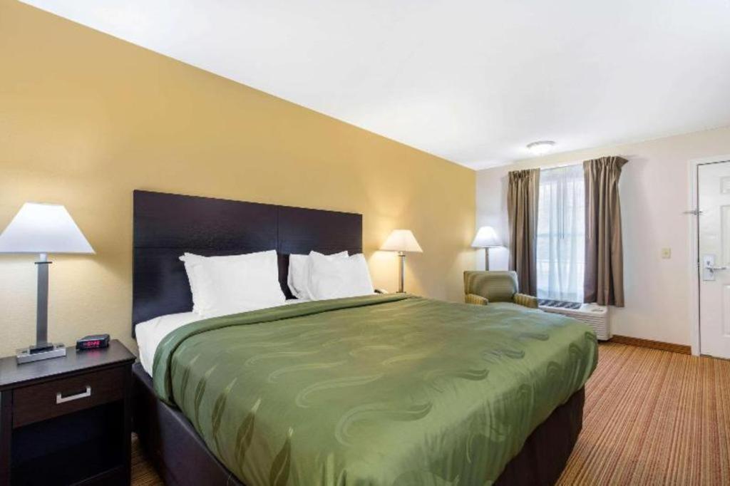 Quality Inn Arab Hwy 231 Exteriér fotografie