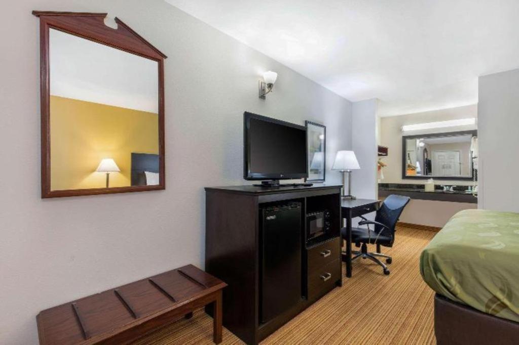 Quality Inn Arab Hwy 231 Exteriér fotografie